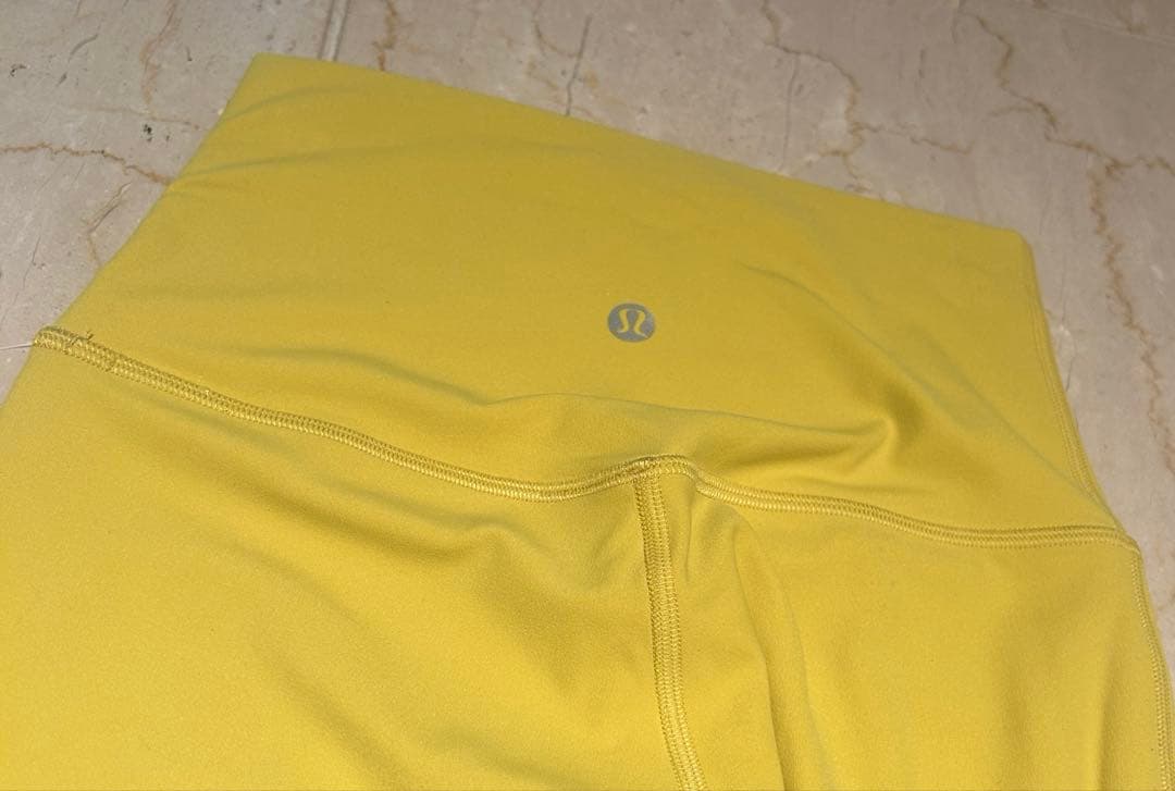 【新品タグ付】lululemon ルルレモンAlign 25 イエローレギンス