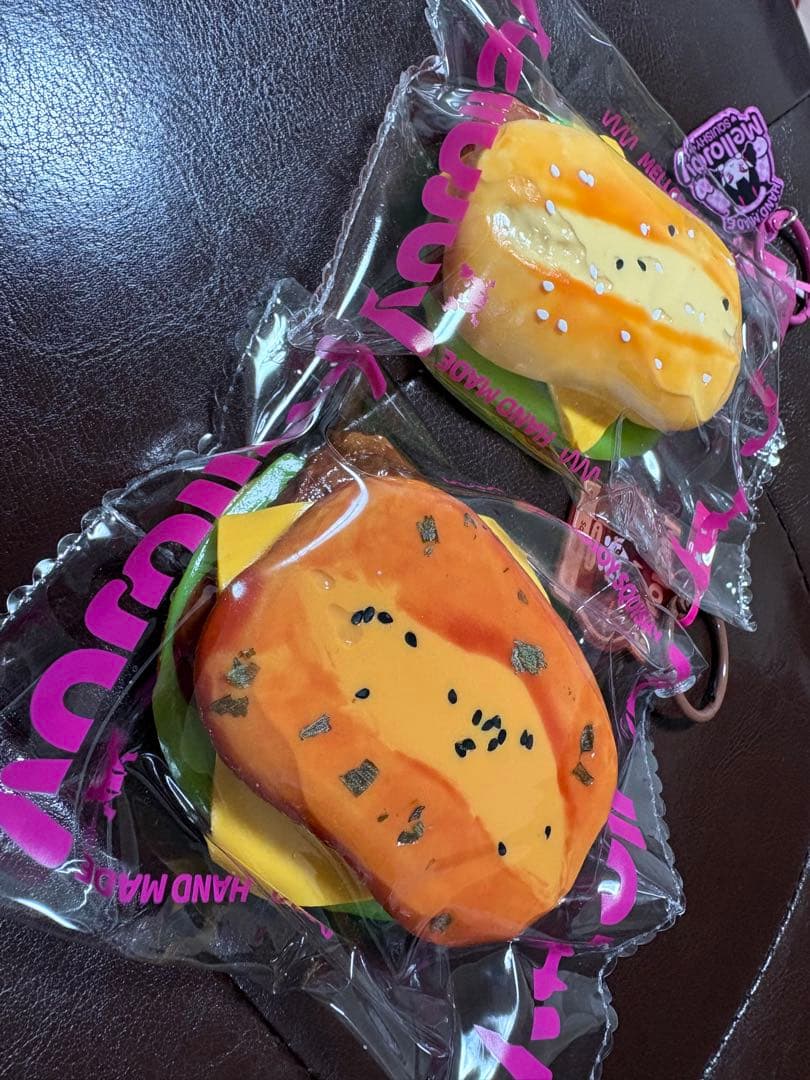 mellojoy ハンバーガー　和風チキンカツバーガー　照り焼きチキンバーガー