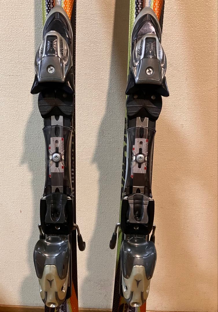 ATOMICカービングスキーSUPERCROSS SX-7＆ビンディングセット