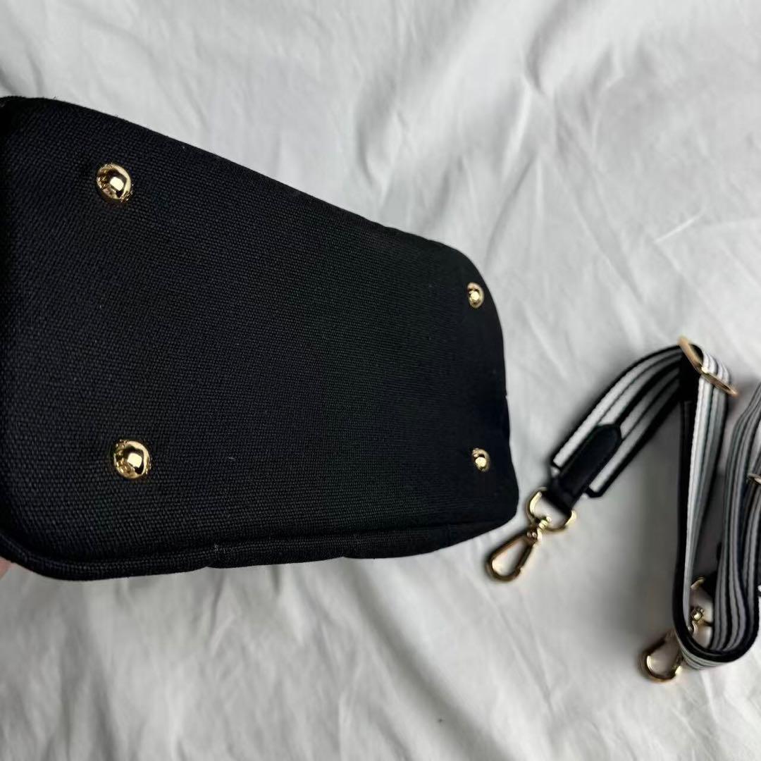 PRADA ノベルティ 2way ショルダー付 ハンドバッグ ブラック