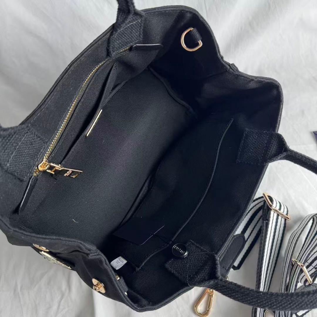 PRADA ノベルティ 2way ショルダー付 ハンドバッグ ブラック