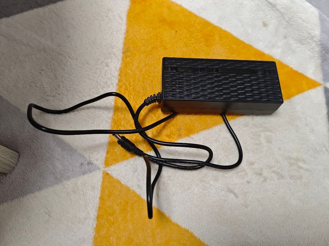 AINOHOT s07 バッテリーと充電器と保管バッグ ※本体は付いてない