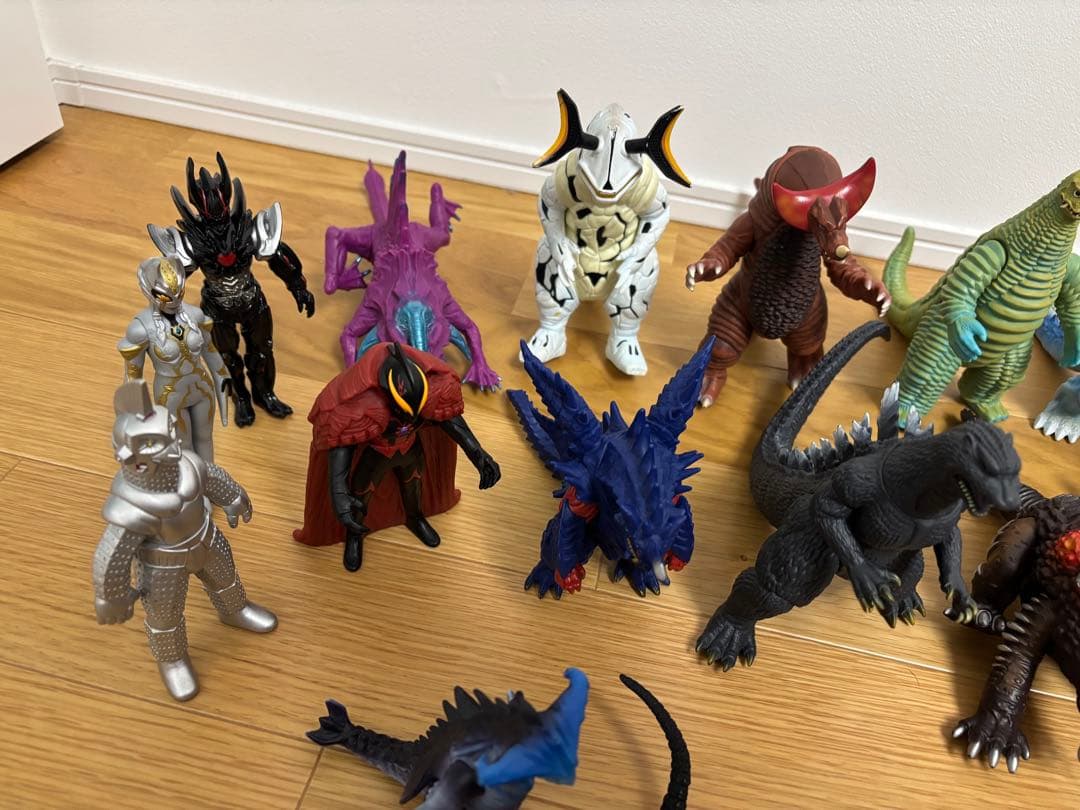 ウルトラマン　ソフビ　まとめ売り　フィギア　50体