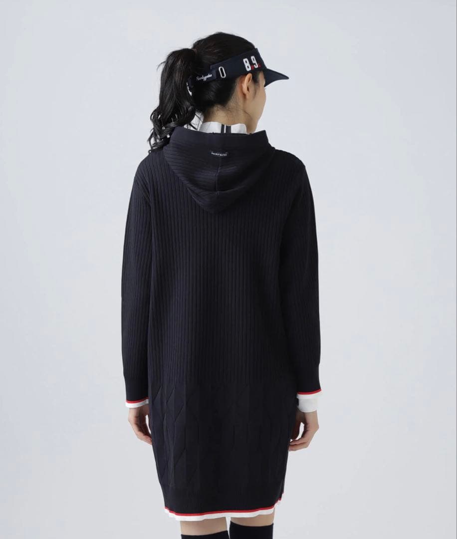 超美品☆PEARLY GATES ポリエステルアーンmmフーディニットワンピース