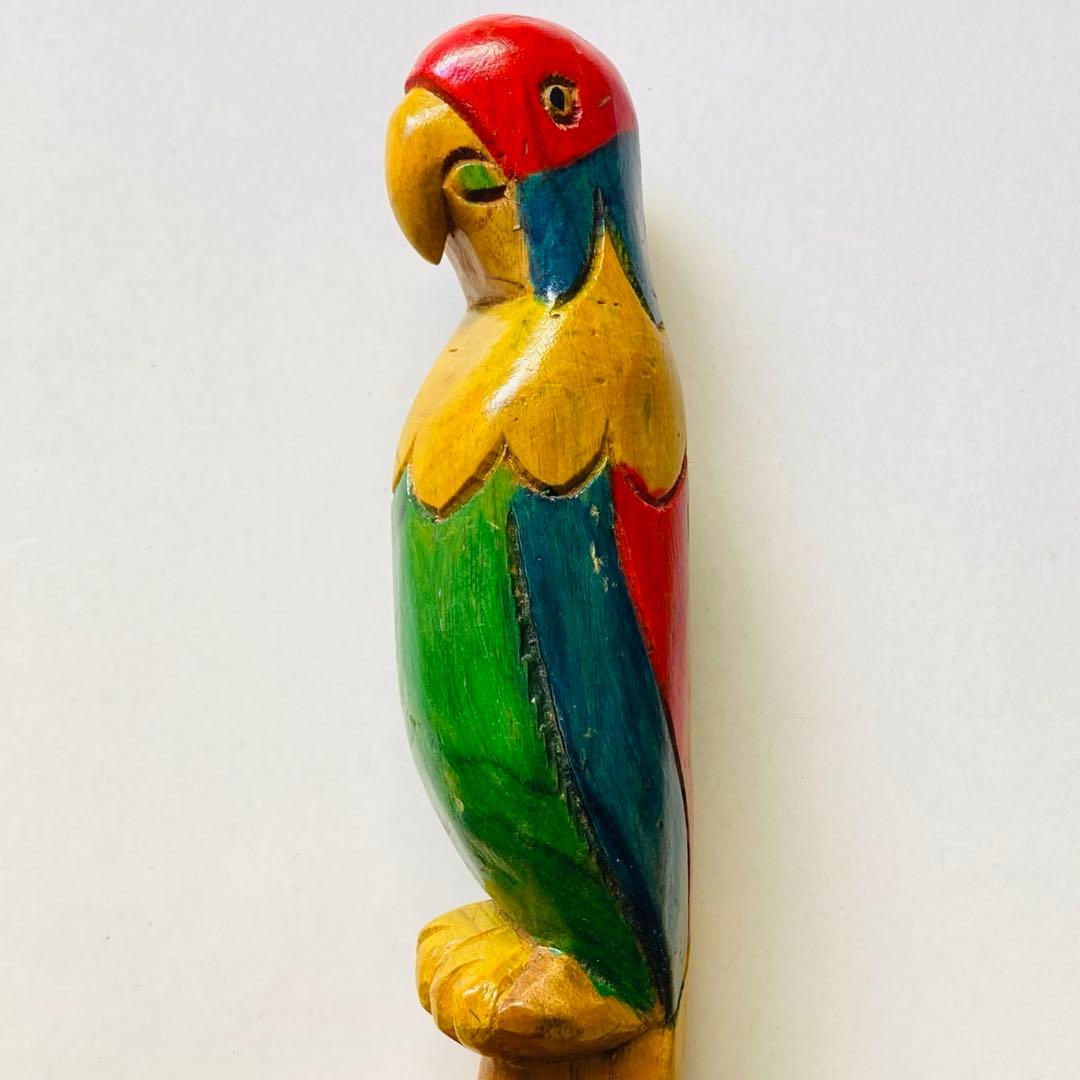木彫りの鳥　ジャマイカ　ハンドメイド