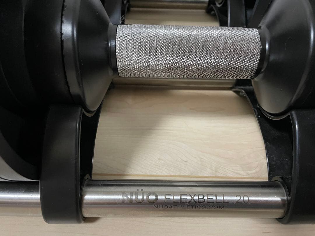 ヌオベル 20kg NUO FLEXBELL 20 可変式ダンベル　セット①