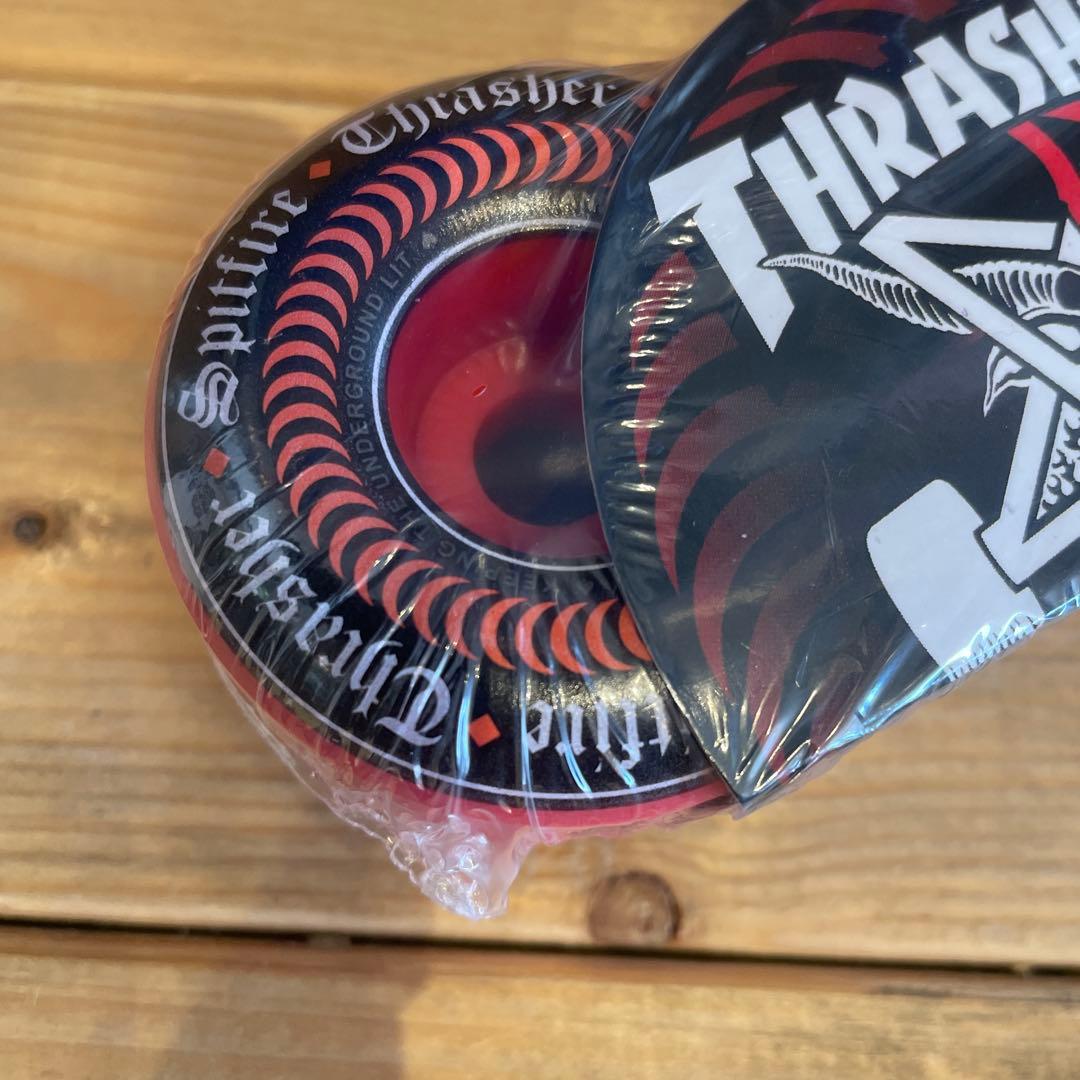 SPIT FIRE × thrasher radial full