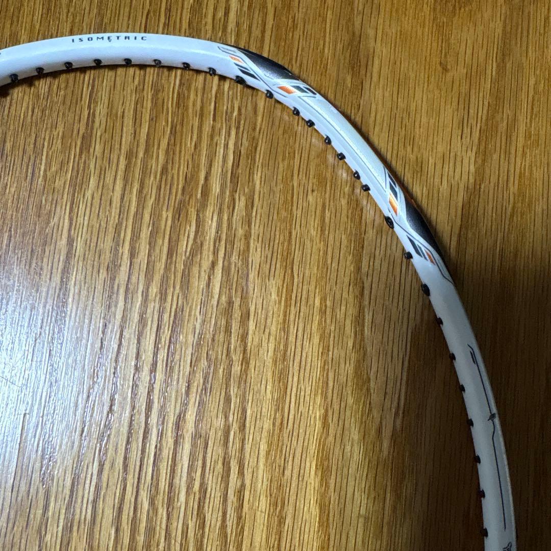 ヨネックスボルトリック70E tune