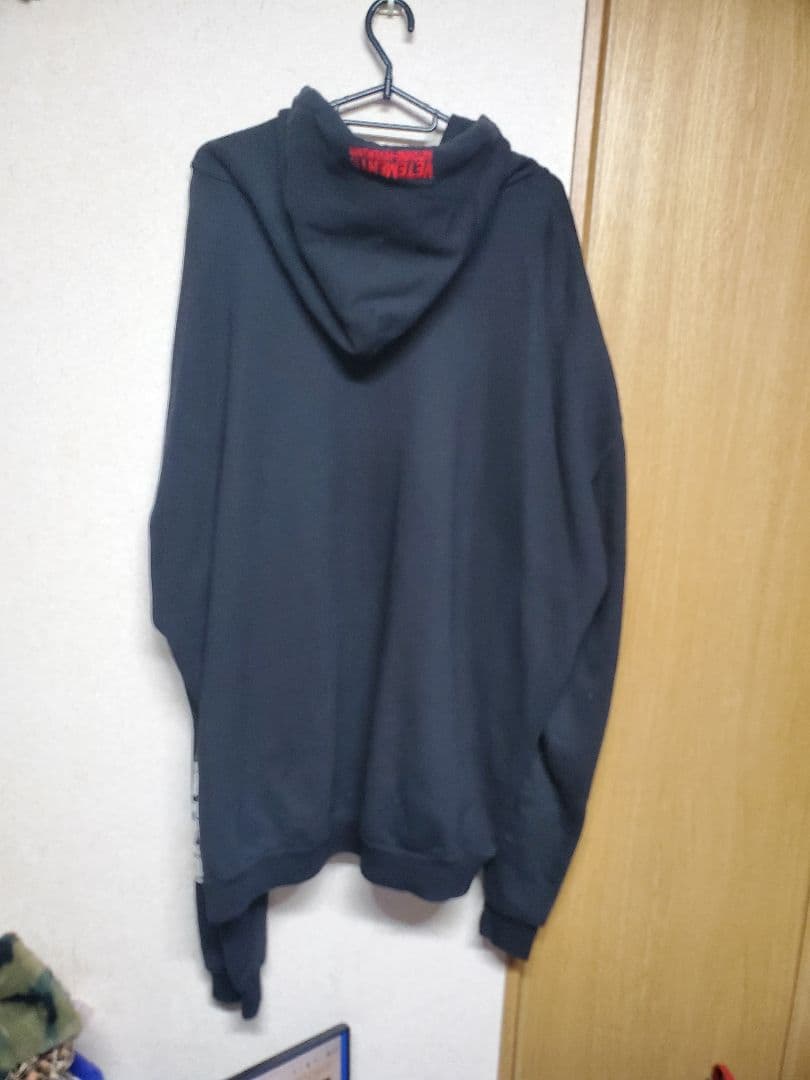 ★早い者勝ちSALE ！★RAMMSTEIN ラムシュタイン パーカー