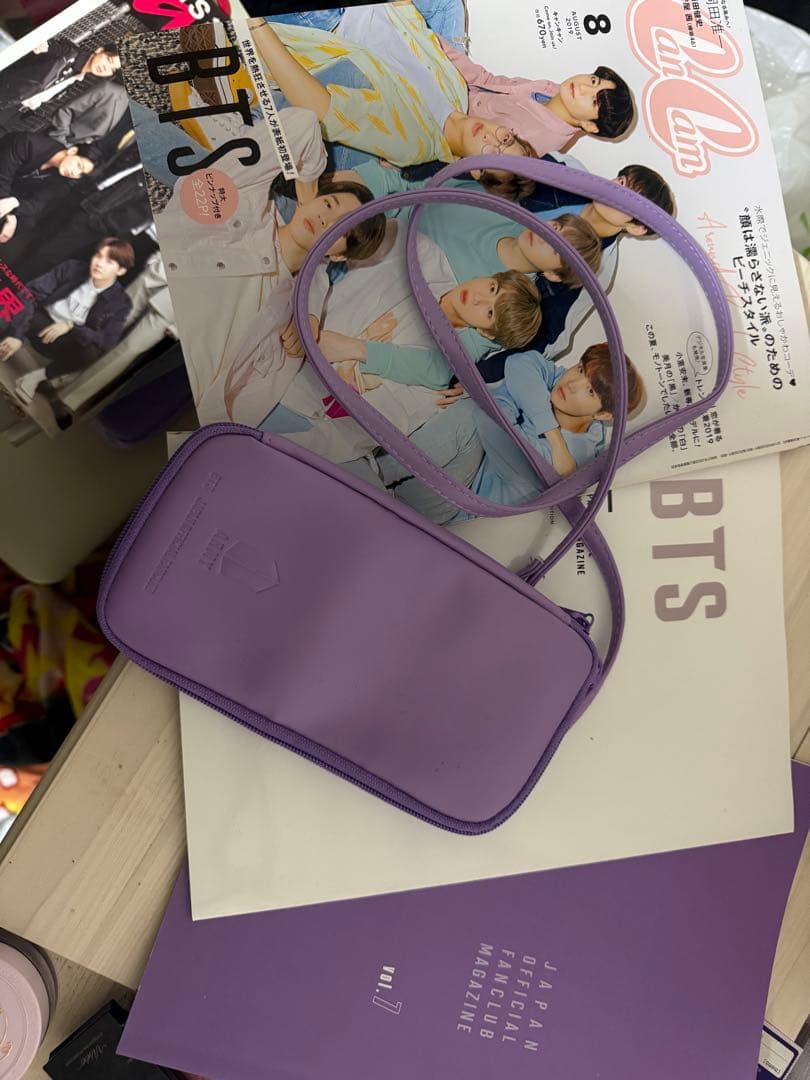 BTSグッズまとめ売り 占いサービス付
