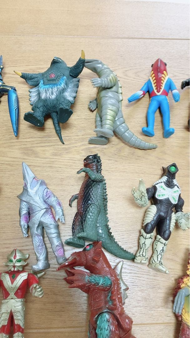 廃盤 ウルトラマン　ウルトラ怪獣 ソフビ フィギュア14体 まとめ売り レトロ