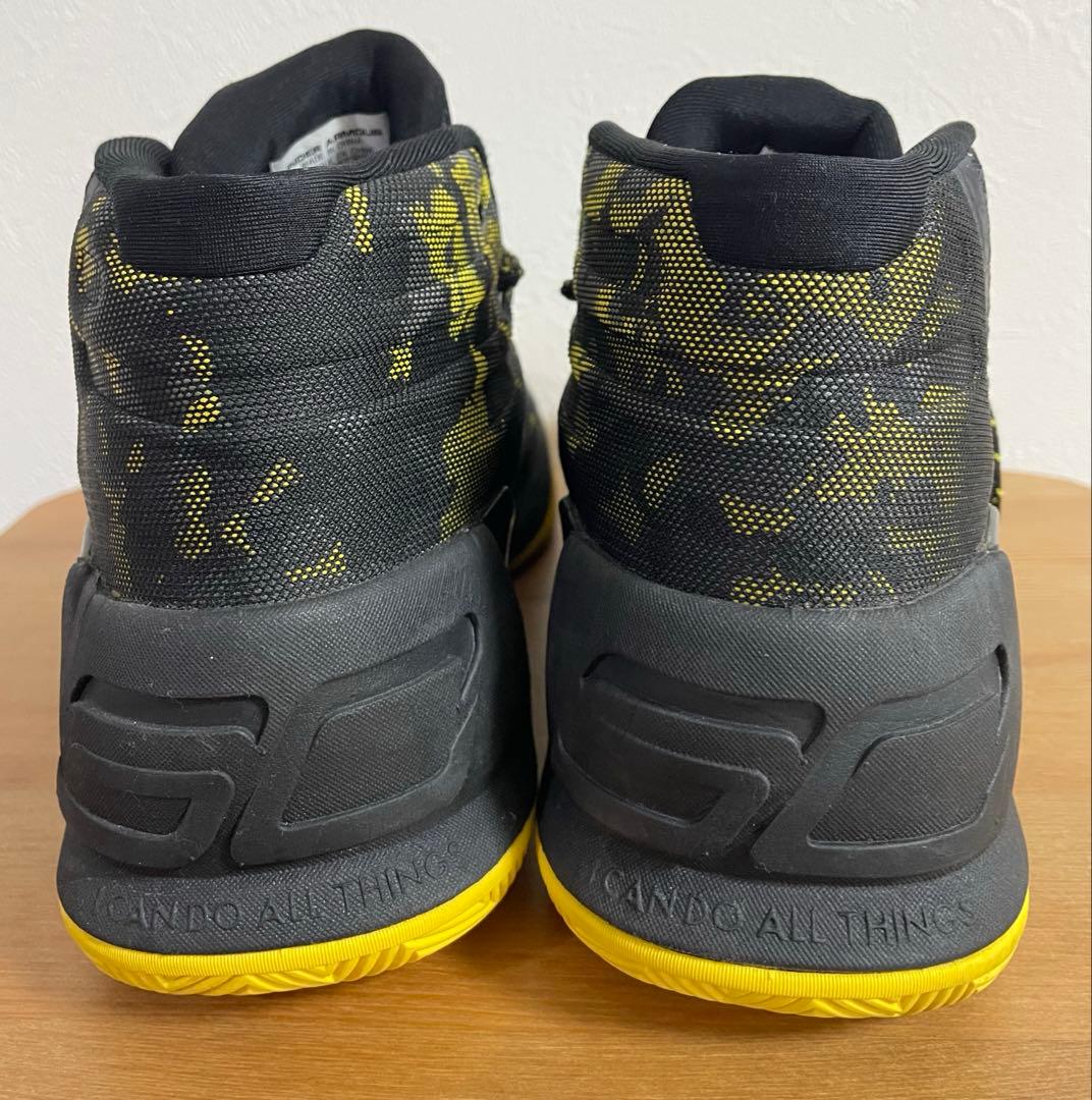 Under Armour カリー3 ブラック/イエロー