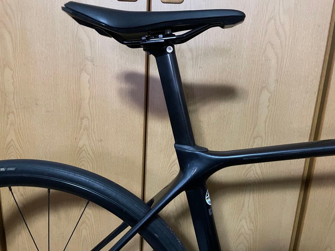 自転車本体 GIANT TCR ADVANCED1 DISC KOM