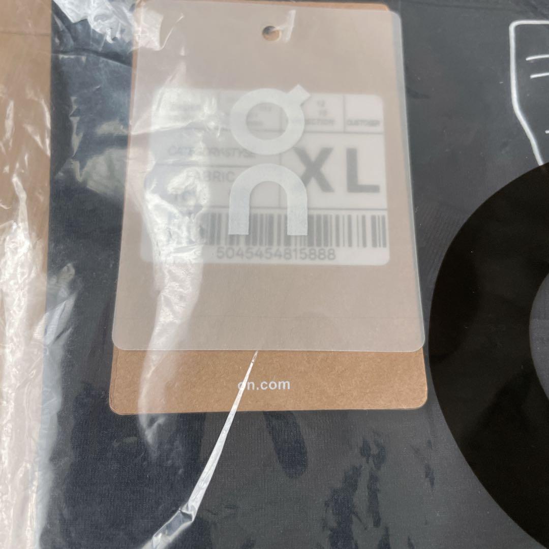 ON オン　テニスウェア　プラクティスシャツ　新品未使用　サイズXL