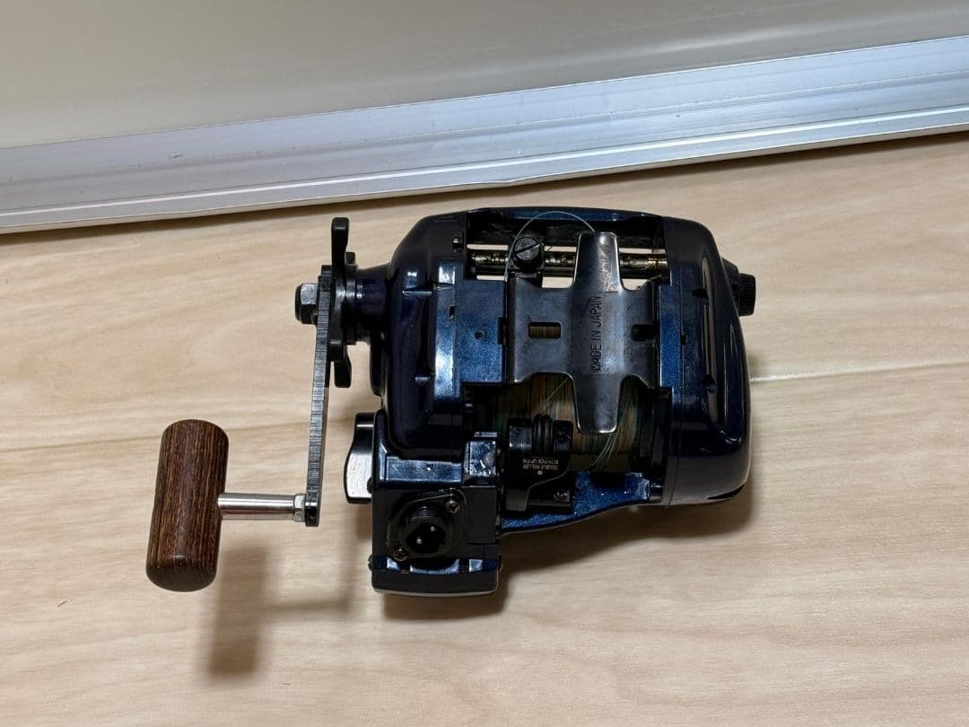 RYOBI PROTARGET 電動リール ネイビー AD80