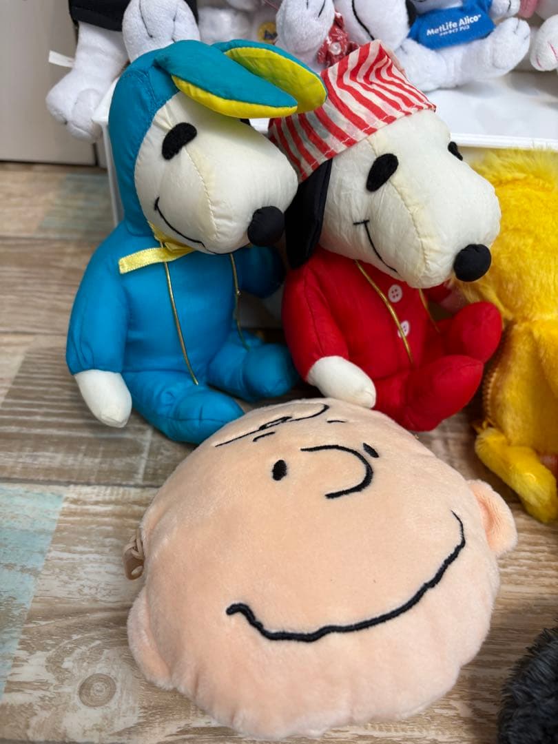スヌーピー　peanuts ぬいぐるみ　ポーチ　文具　手袋　イヤーマフ　まとめ売