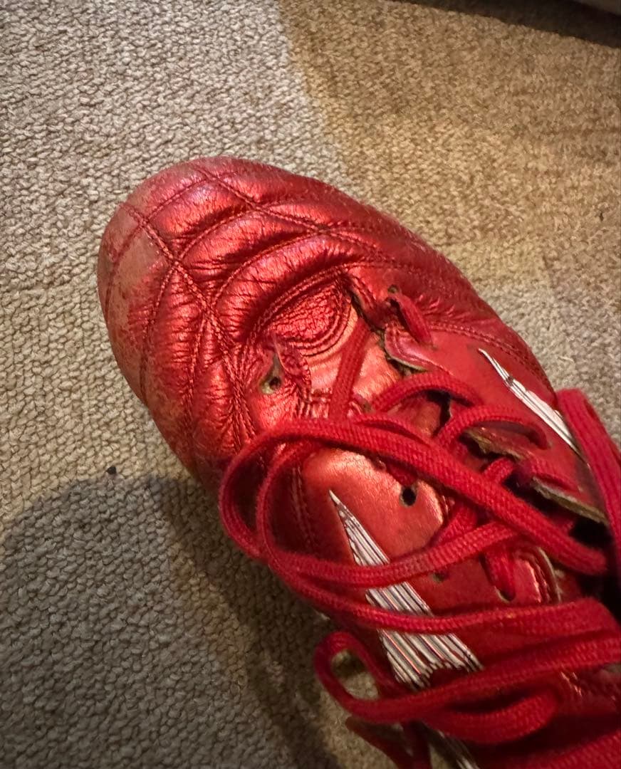 Mizuno Morelia NEO3 パッションレッド サッカーシューズ　26