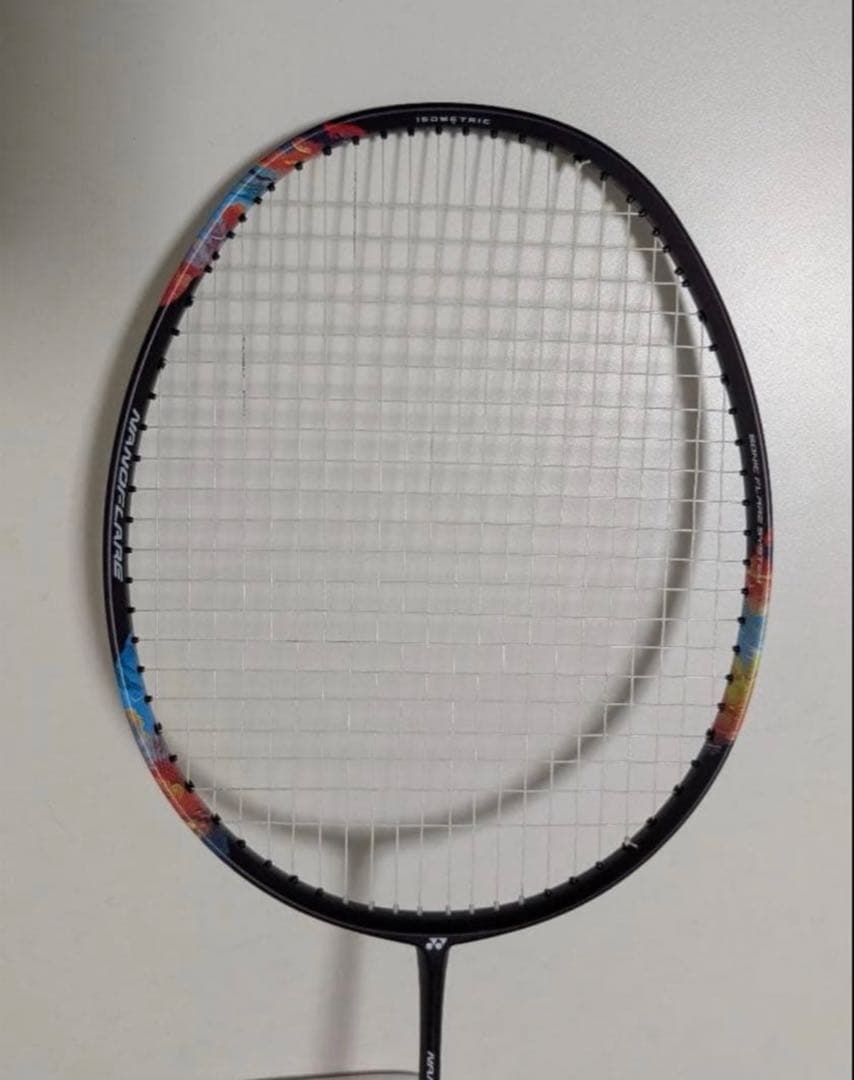 YONEX ナノフレア700 プロ　5U-G5 26lbs