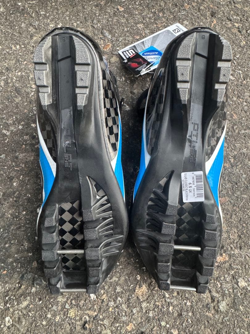 希少　クロスカントリーブーツ 40サイズ サロモン　SNS
