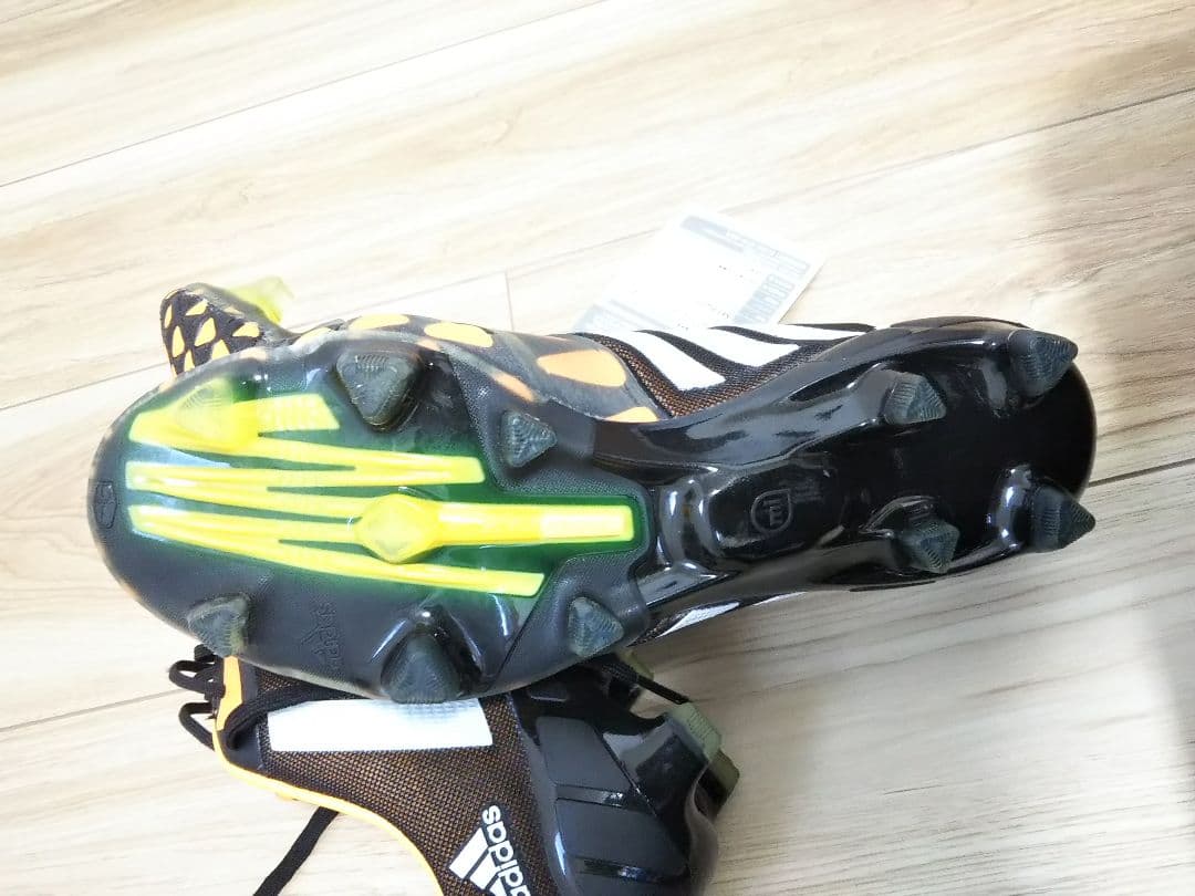 サッカースパイク adidas ナイトロチャージ1.0FG 25.0cm 新品