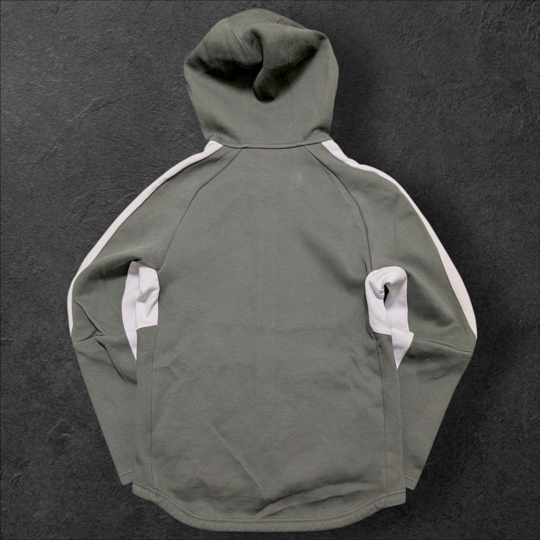 PUMA フード付きジャージ上下セット オリーブグリーン