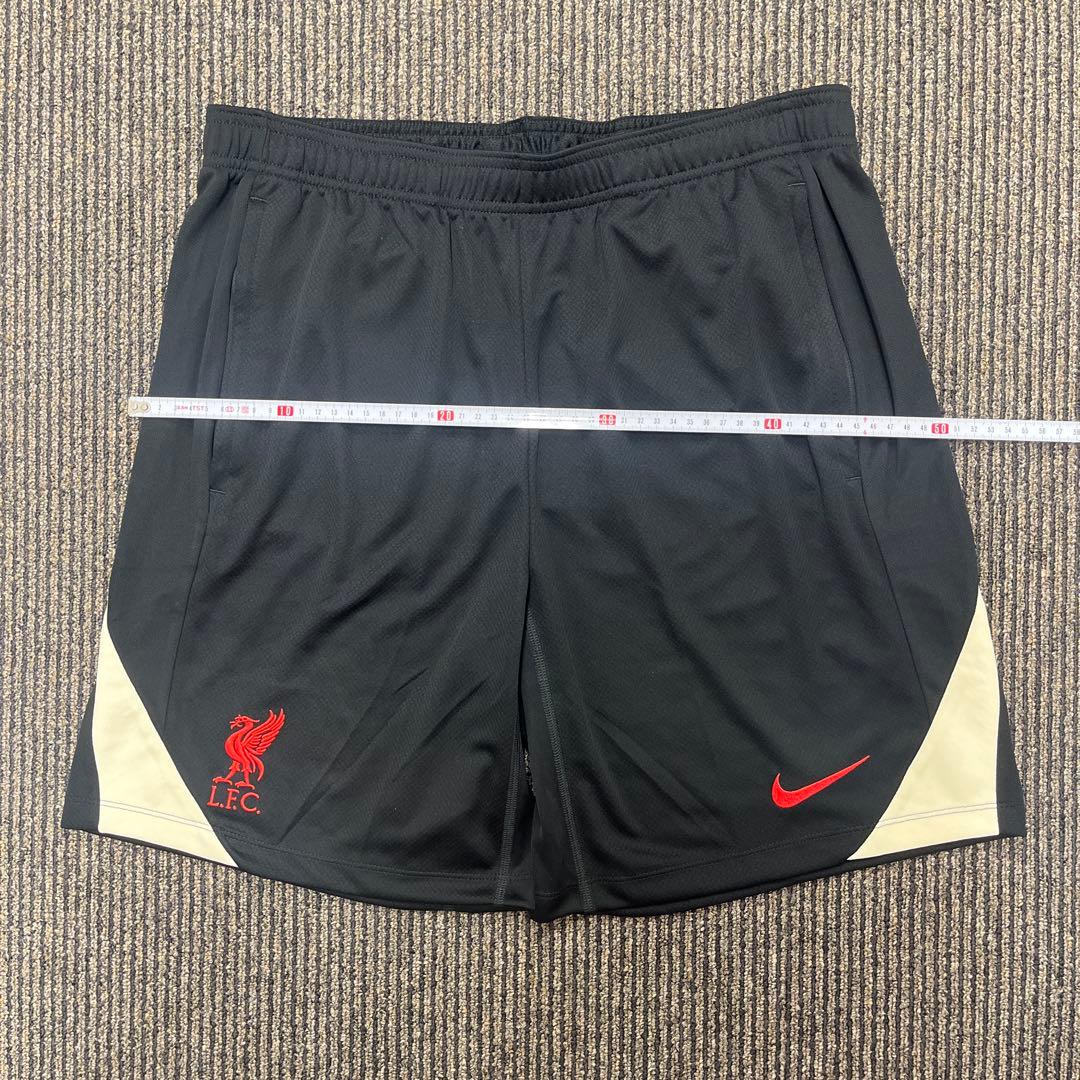 リバプール　ナイキ　ハーフパンツ インポートL