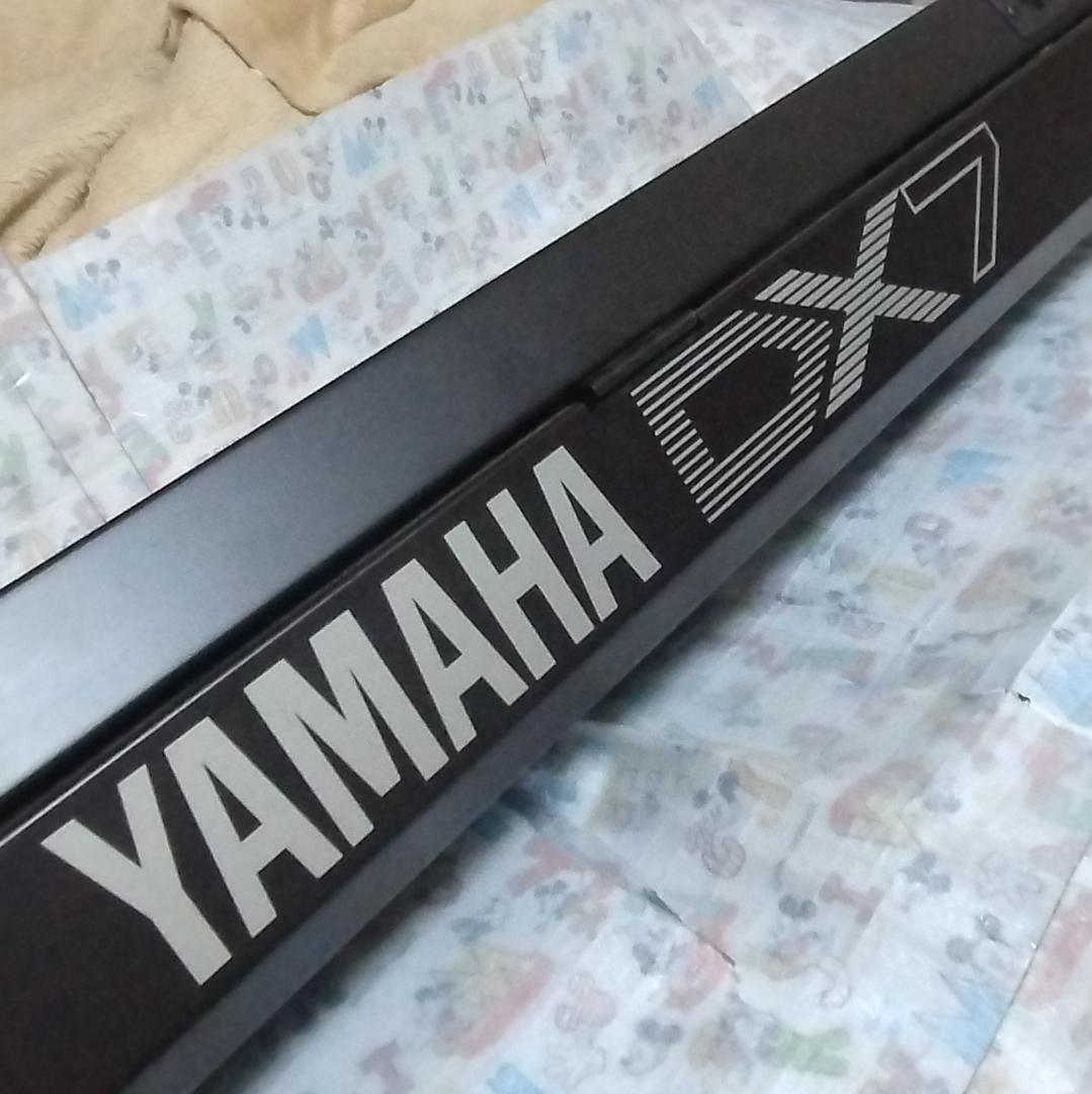 「 DX7 」YAMAHA・FM音源搭載デジタルシンセサイザー