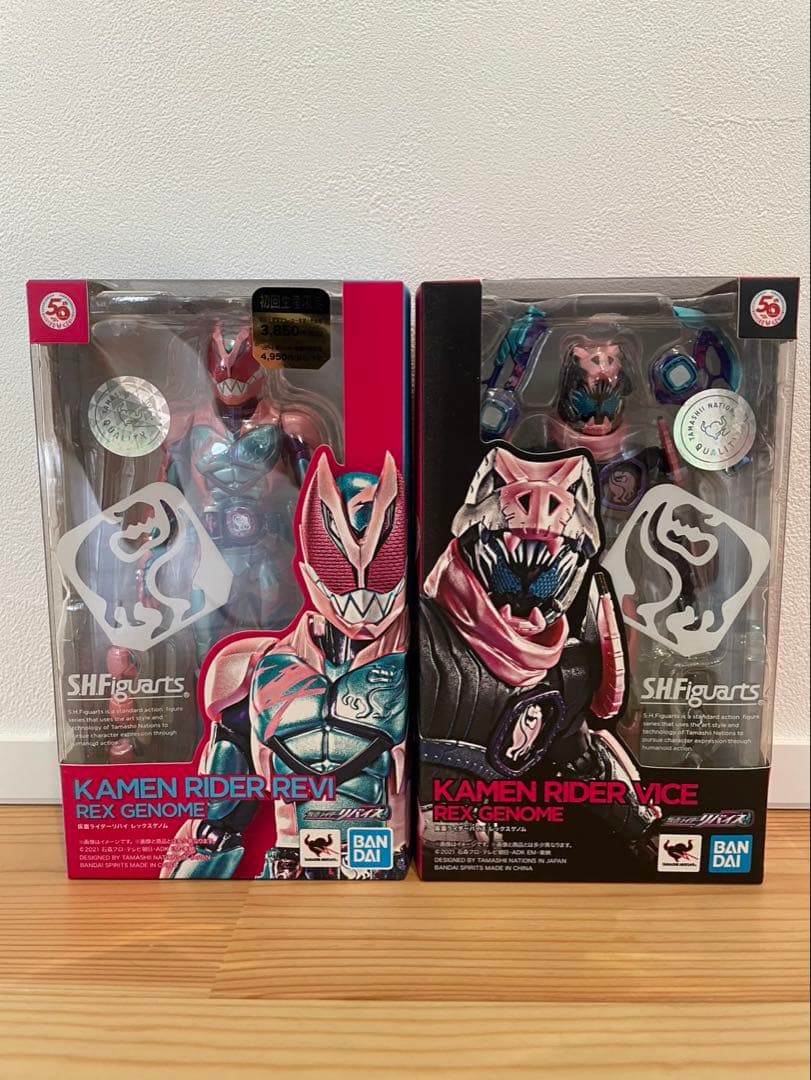 S.H.Figuartsフィギュアーツ 仮面ライダーリバイス リバイ&バイス