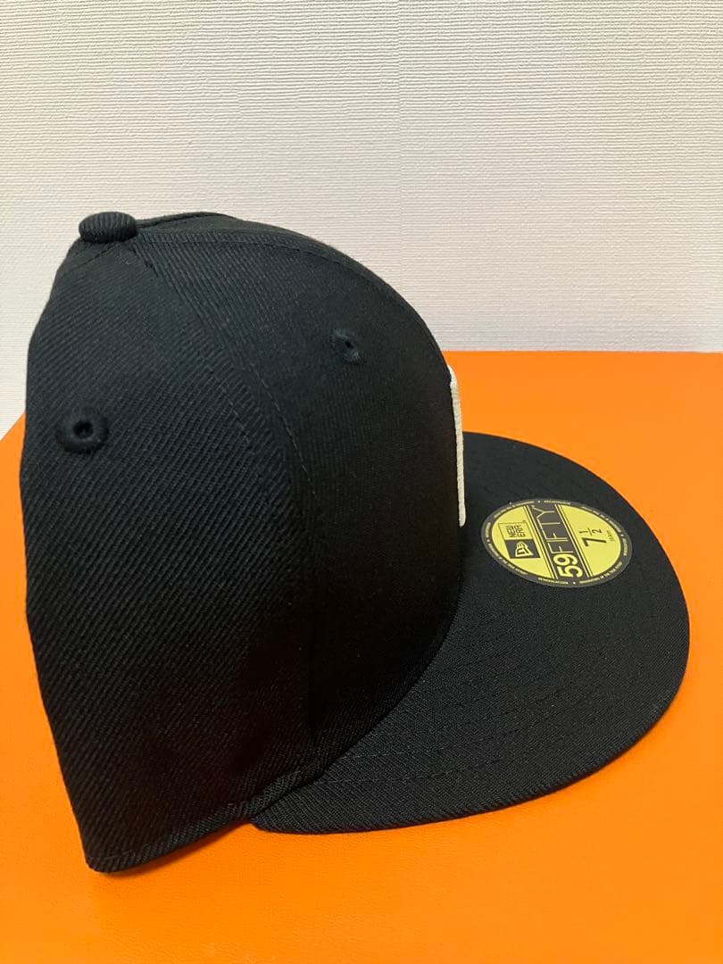 NEW ERA FEAR OF GOD ESSENTIALS ニューエラキャップ