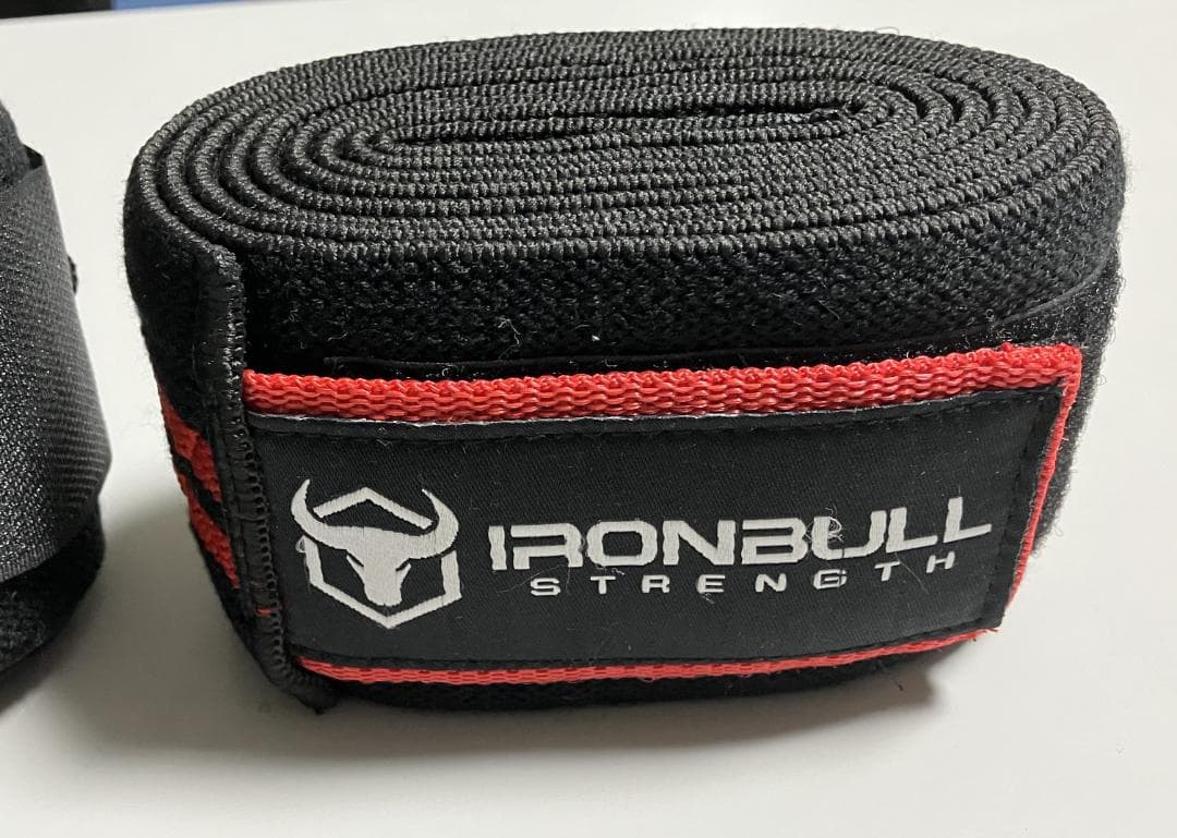 セット売り【未使用】IRONBULL STRENGTH リストラップ＆ニーラップ