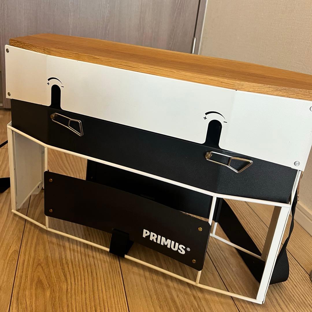 大人気　プリムス　オンジャ　ホワイト　ガス缶ケース付き