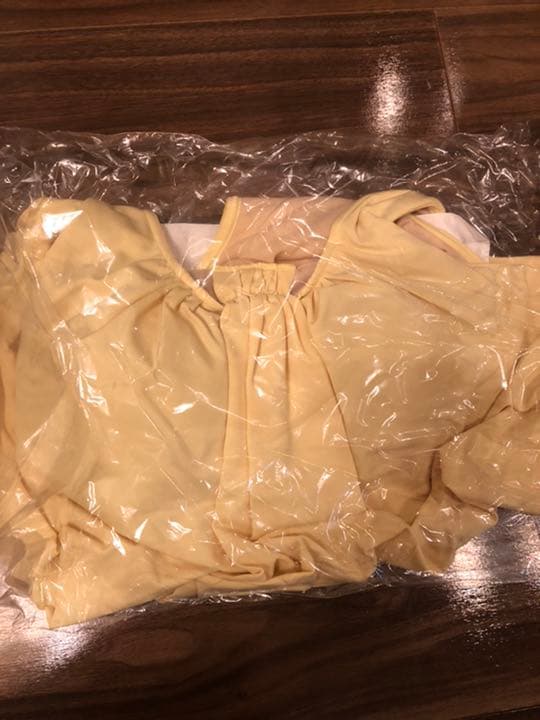 新品 suria ヨガウェア