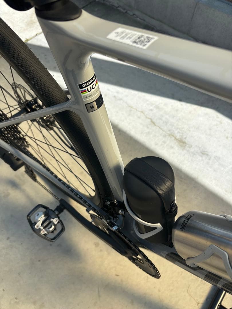 【極美品】GIANT DEFY ADVANCED 3 ロードバイク