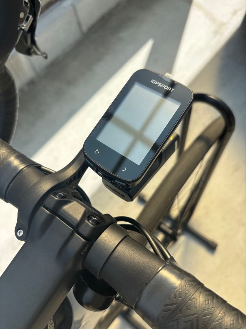 【極美品】GIANT DEFY ADVANCED 3 ロードバイク