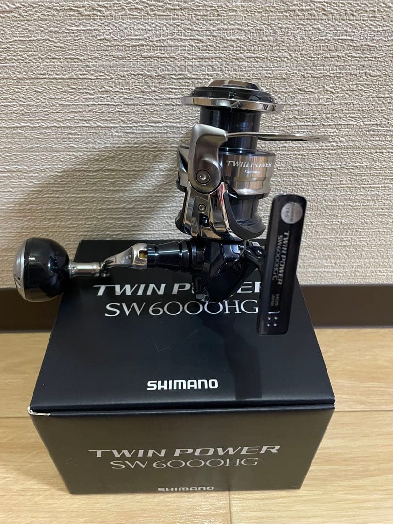シマノ　21 ツインパワー SW 6000HG スピニングリール