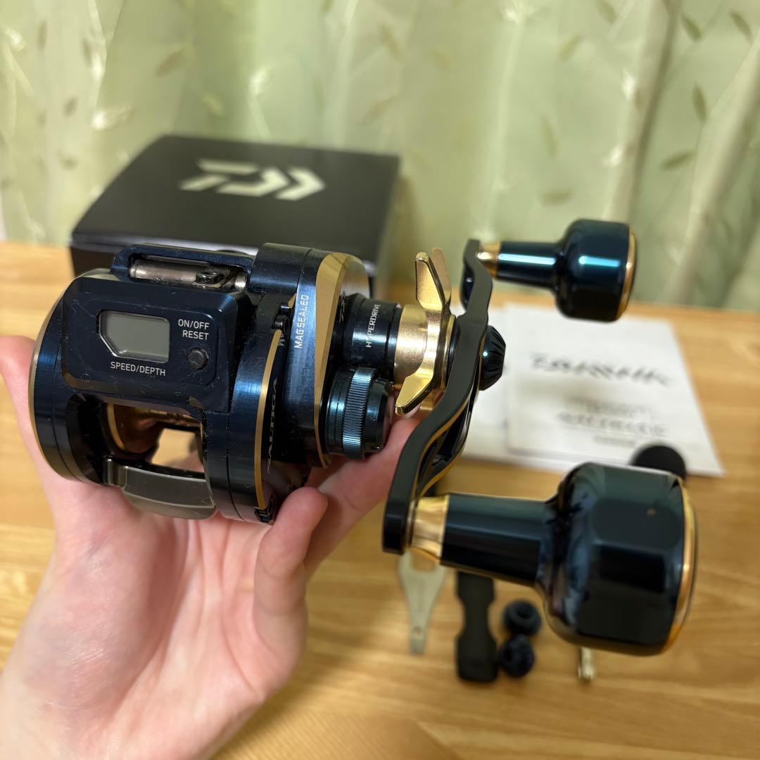 SALTIGA DAIWA IC 100P-DH フィッシングリール