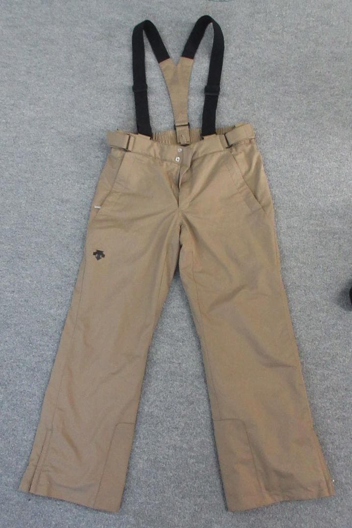 DESCENTE　S.I.O　Lサイズ　ジャケット(非売品）・パンツセット