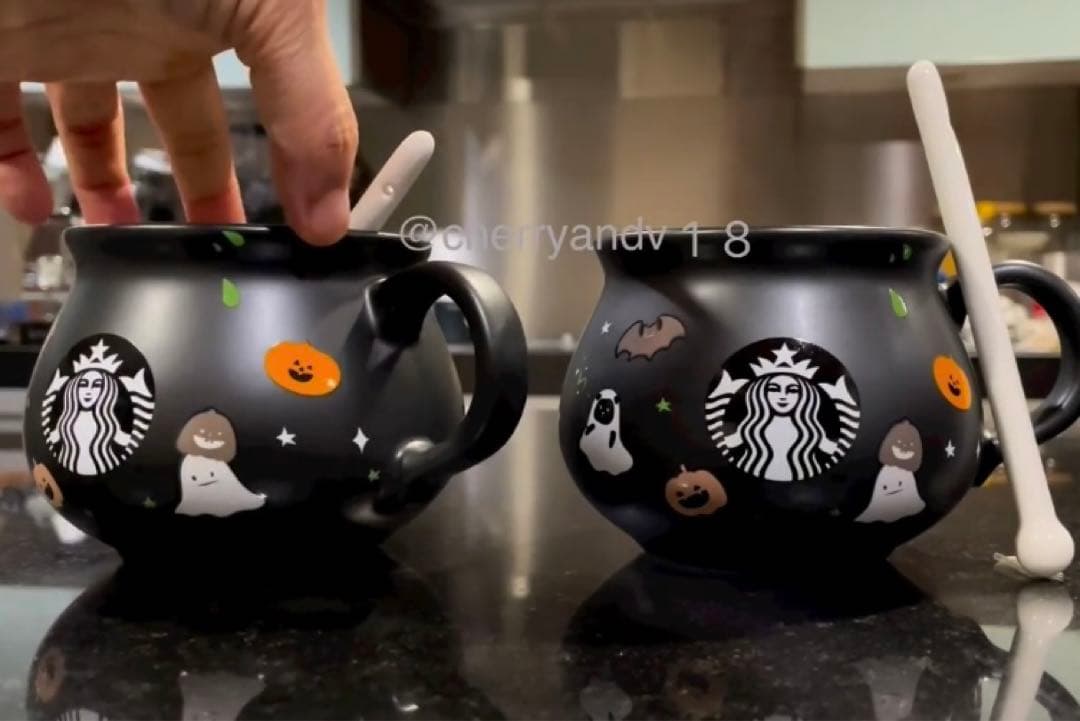完売　海外限定　スターバックス　カラーチェンジ　マグカップ　ハロウィン　おばけ