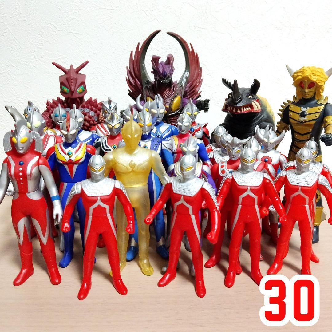 ウルトラマン 怪獣 ソフビ 42体　ライブサイン付　フィギュア　絶版　廃番