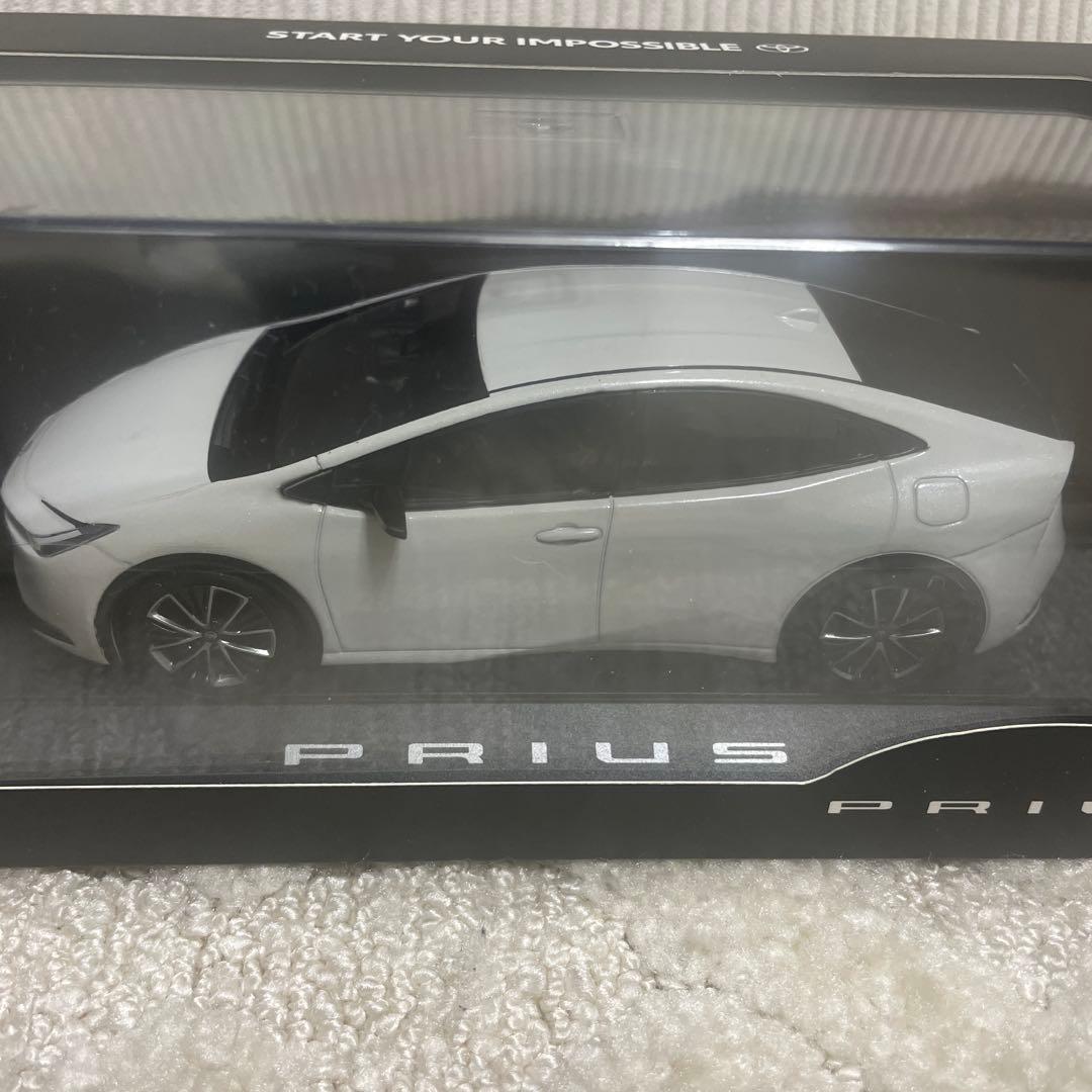 トヨタ プリウス ミニカー パール