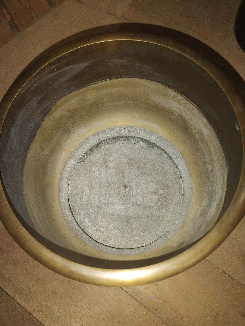 唐金火鉢（真鍮製）2点セット 木製収納箱付き