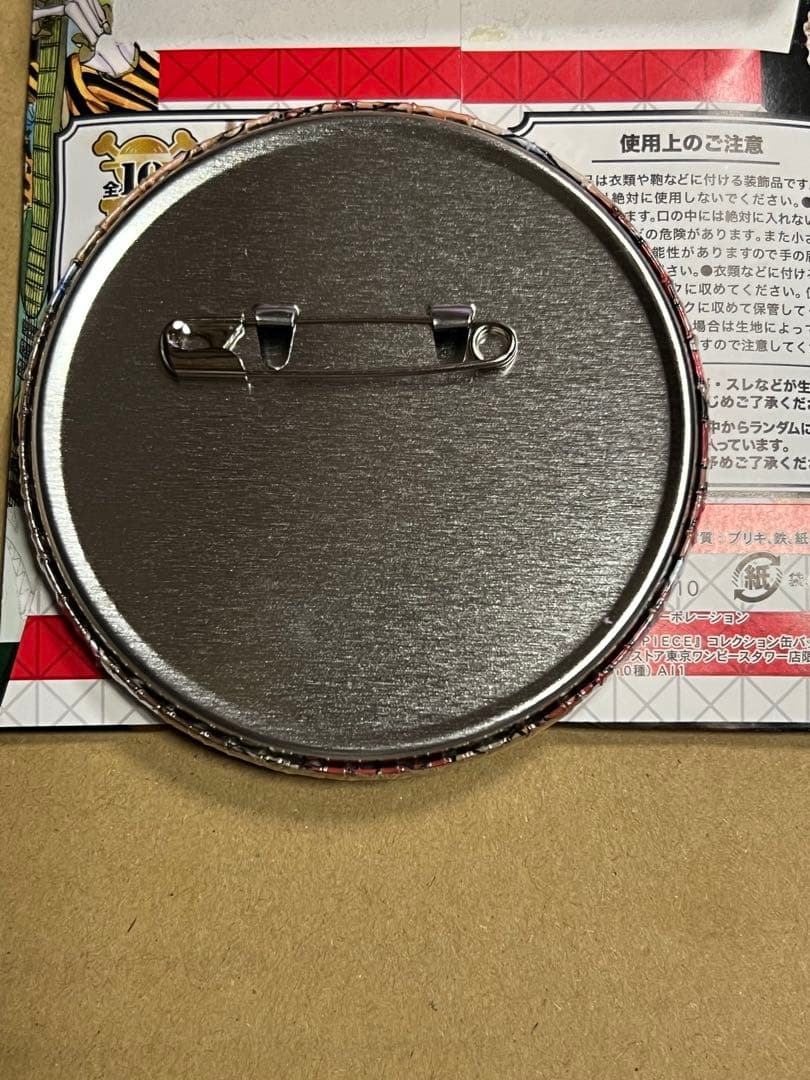ワンピース　コレクション缶バッジ　ルフィ　東京ワンピースタワー