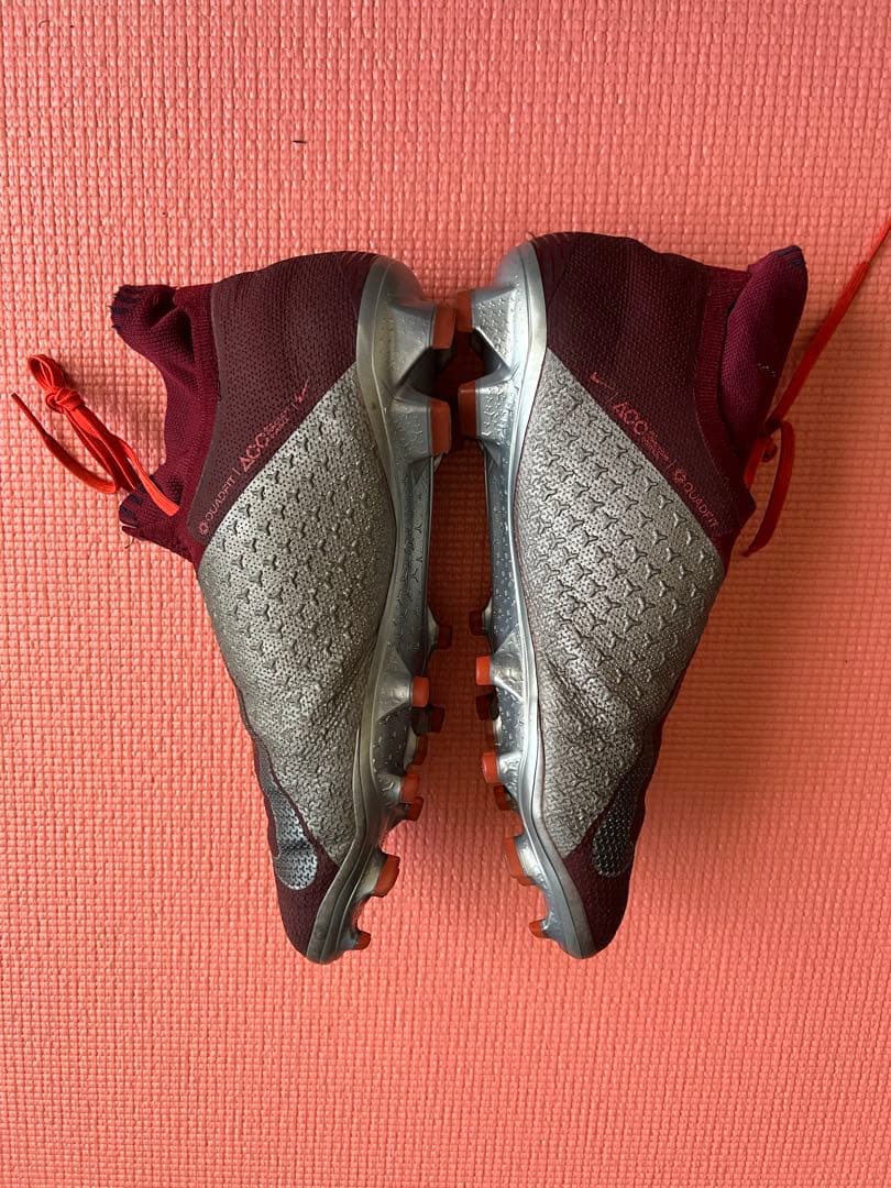 NIKE ファントムビジョン