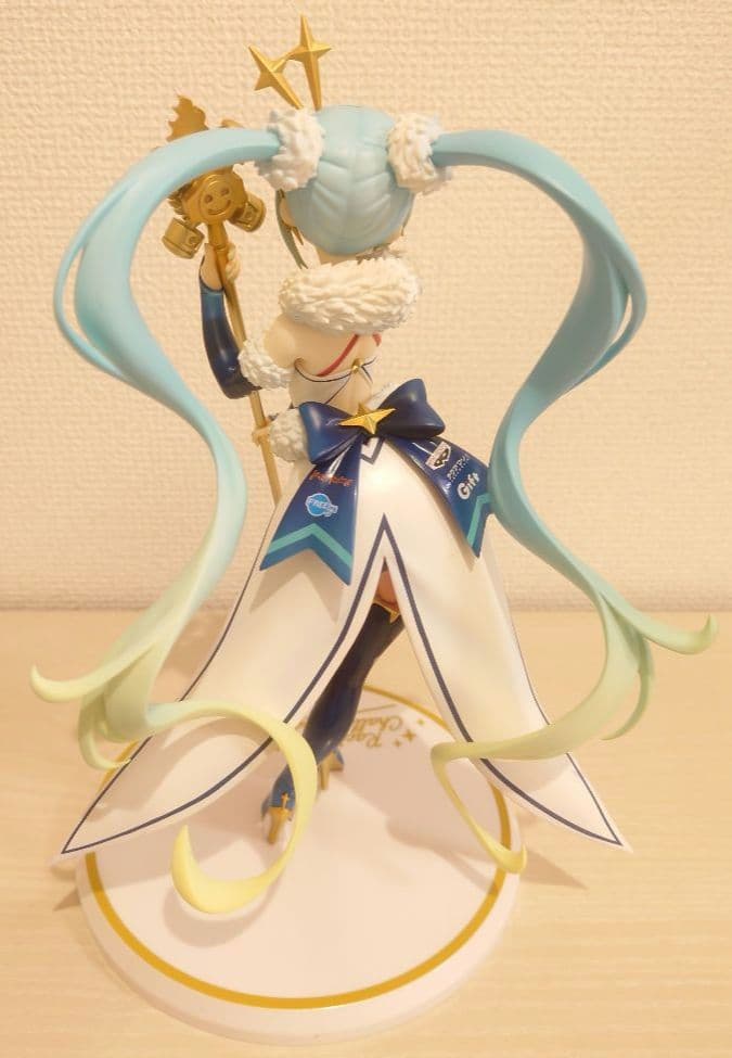 初音ミク　レーシングミク 2018　フィギュア
