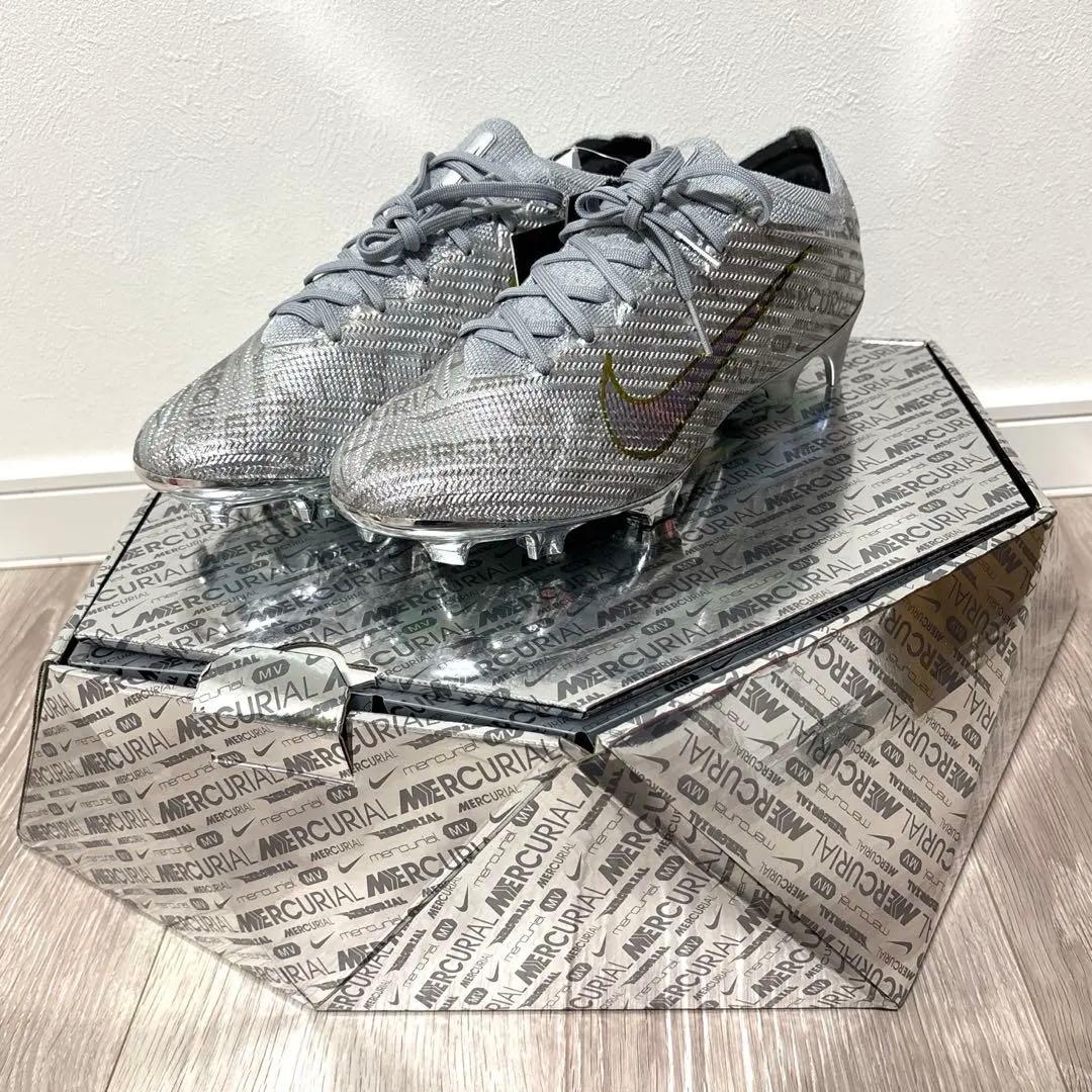 【世界2,500足限定】NIKE Mercurial Zoom Vapor 15