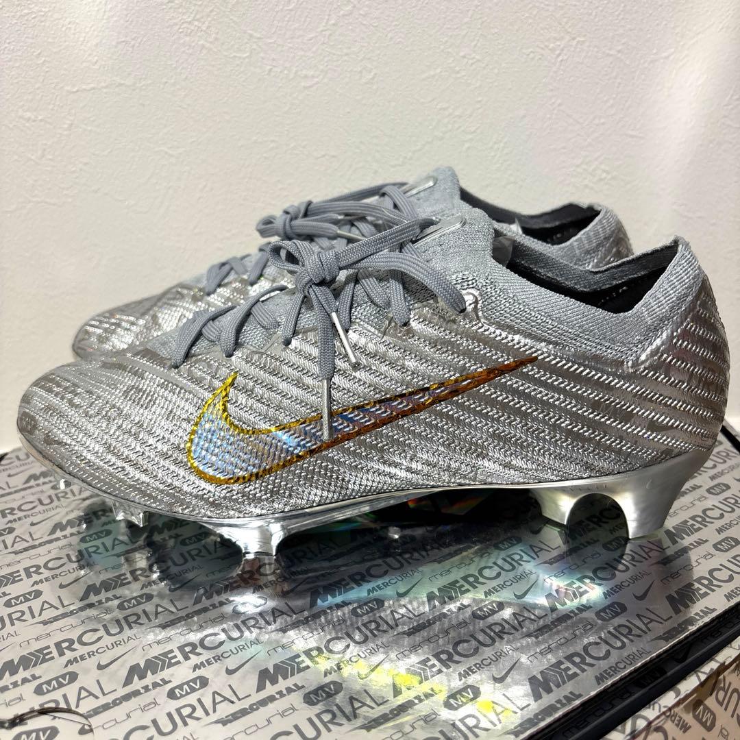 【世界2,500足限定】NIKE Mercurial Zoom Vapor 15