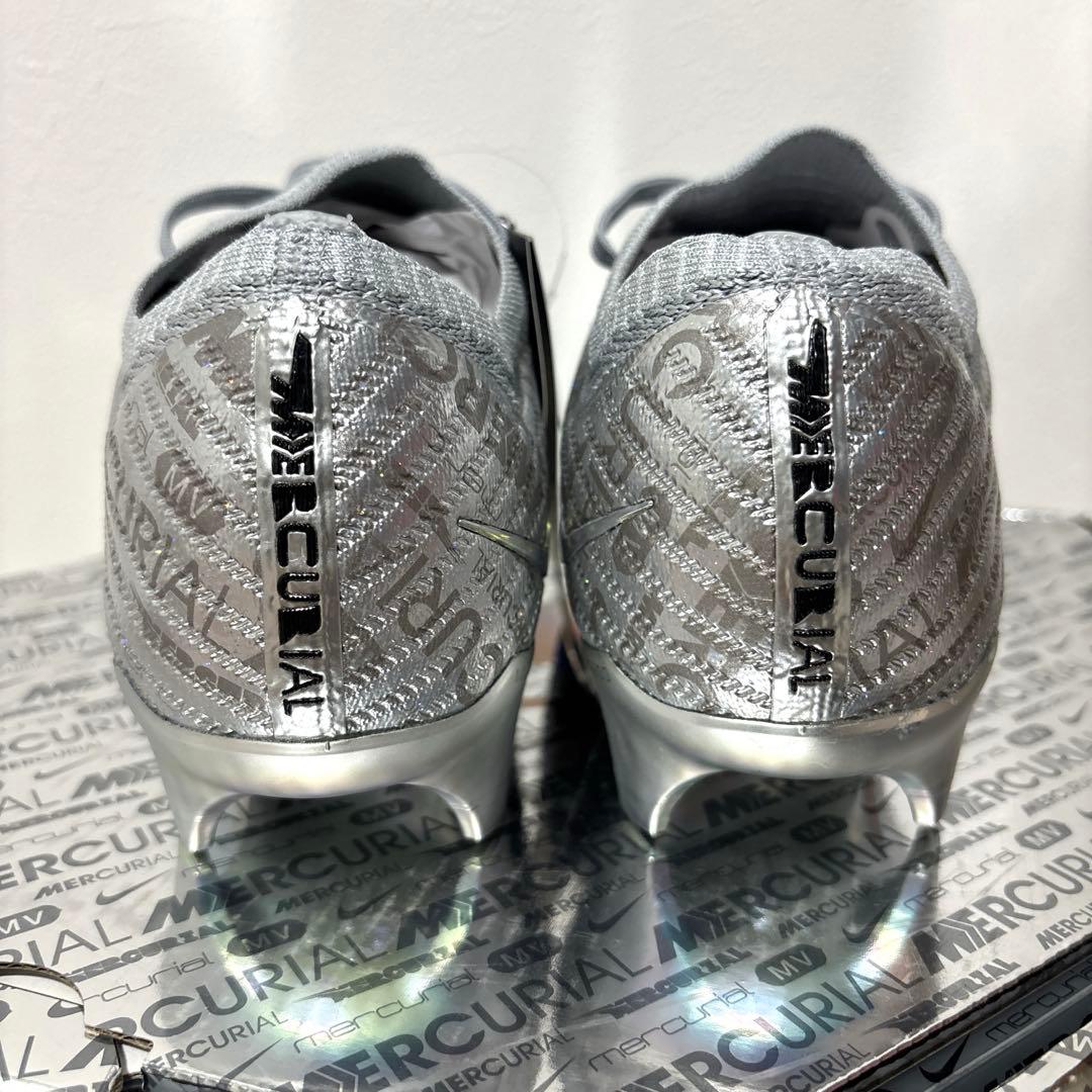【世界2,500足限定】NIKE Mercurial Zoom Vapor 15