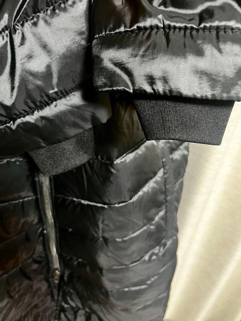 【美品】ATHLETA 160 フード付きダウンコート ブラック　ベンチコート