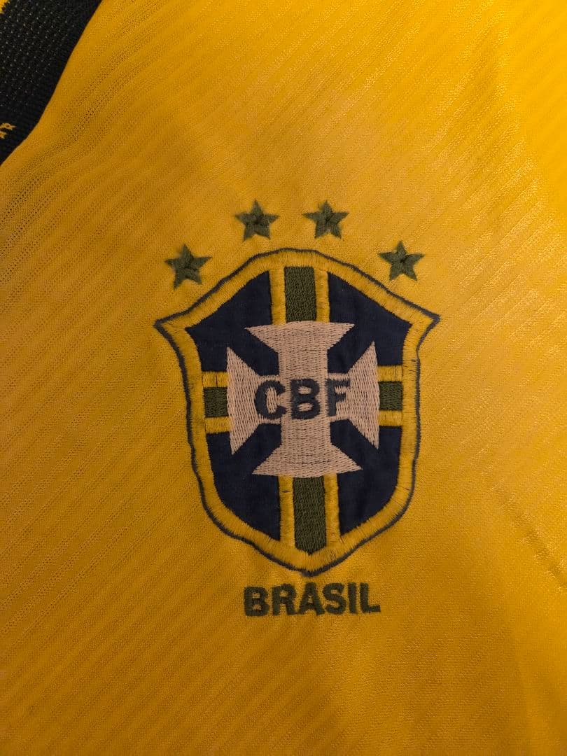 [希少] ブラジル代表 サッカー ユニフォーム M 94年WC優勝 パンツセット