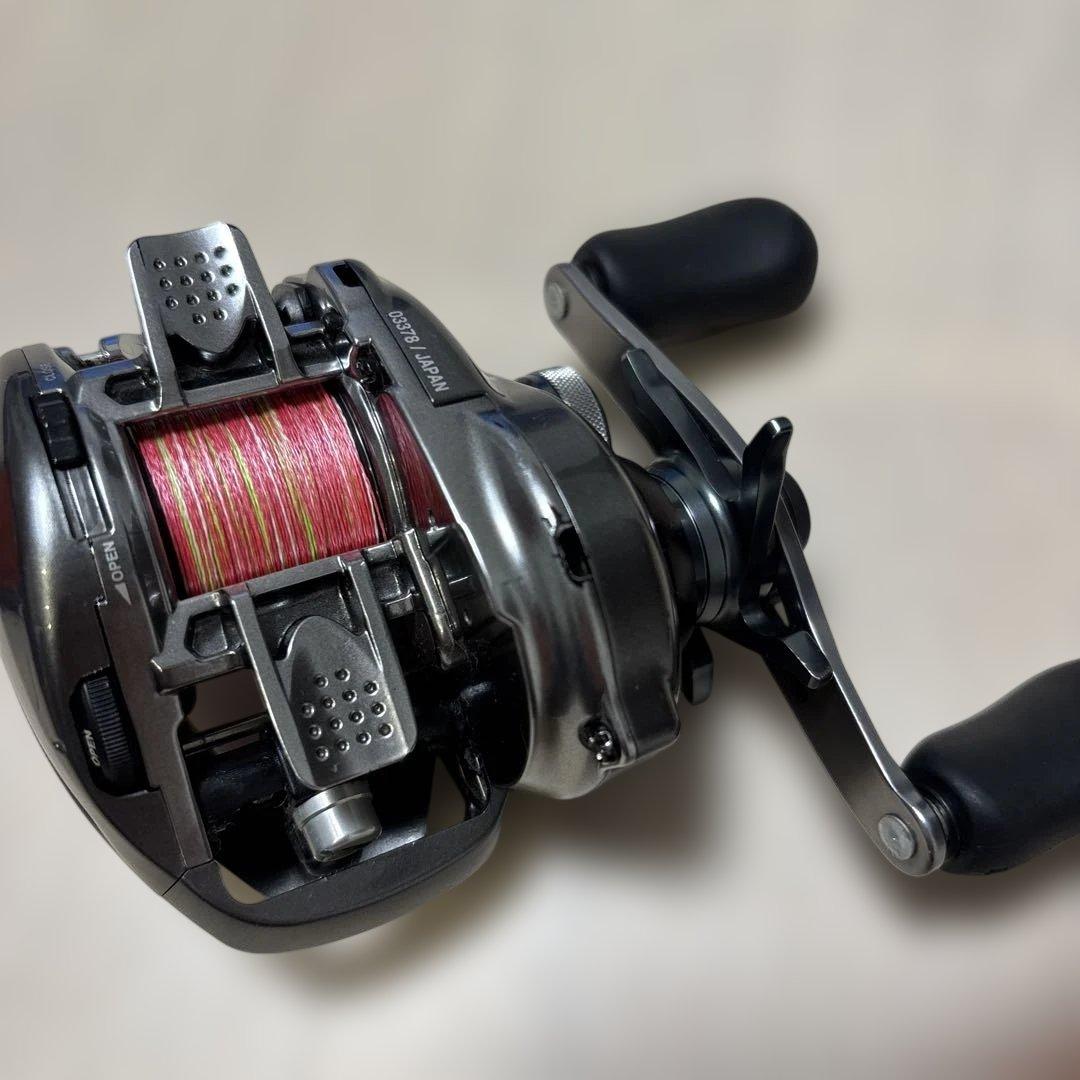 シマノ 15 メタニウムDC HG ベイトリール 右ハンドル 動作良好 送料込み